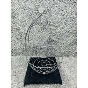 Metal Wire Unique Design Storage Rack Stand Holder Basket